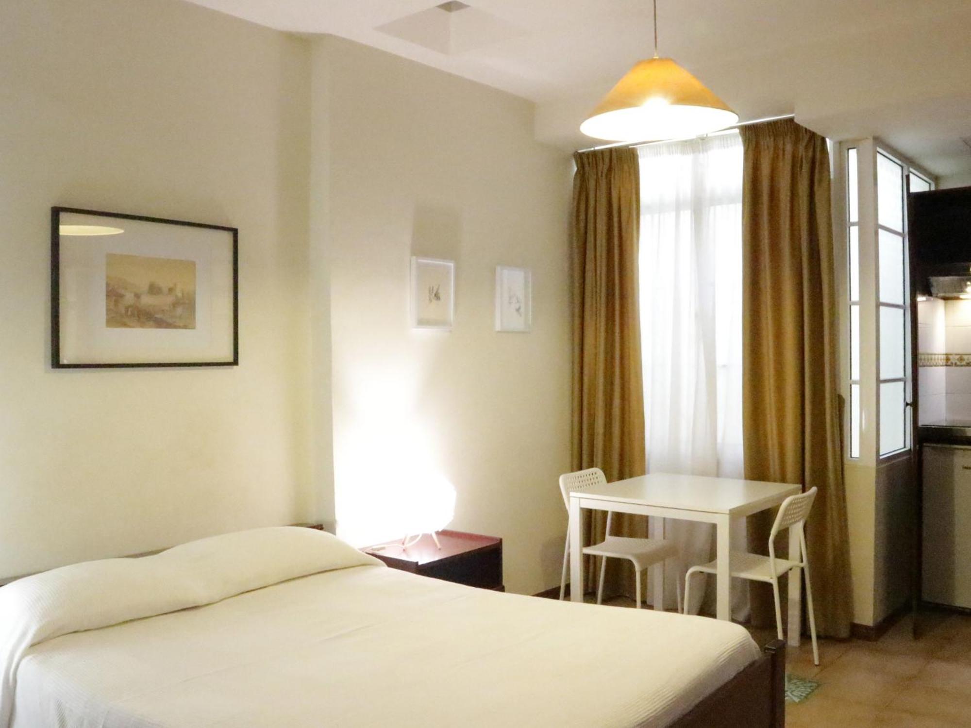 Murcas 74 - Studio Apartments Funchal Oda fotoğraf